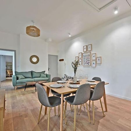 Au Coeur Des Platanes - Parking Gratuit Sous-Terrain - Clim - Balcon Appartement Avignon Buitenkant foto