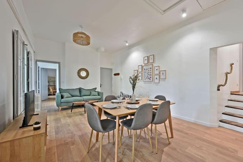 Au Coeur Des Platanes - Parking Gratuit Sous-Terrain - Clim - Balcon Appartement Avignon Buitenkant foto