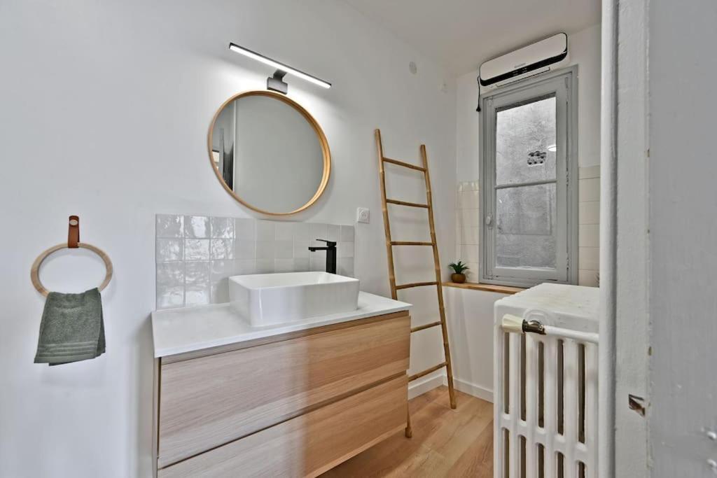 Au Coeur Des Platanes - Parking Gratuit Sous-Terrain - Clim - Balcon Appartement Avignon Buitenkant foto