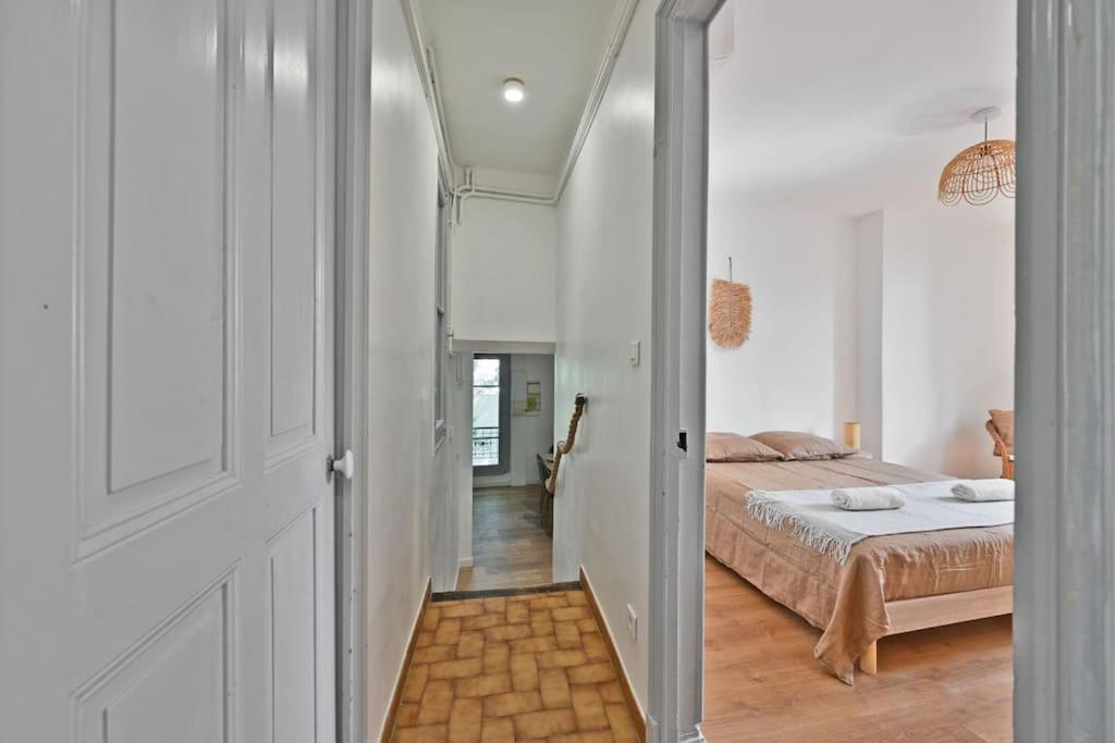 Au Coeur Des Platanes - Parking Gratuit Sous-Terrain - Clim - Balcon Appartement Avignon Buitenkant foto
